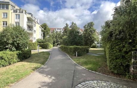 Parkähnliches Grundstück Über den Dächern von Lichtenberg